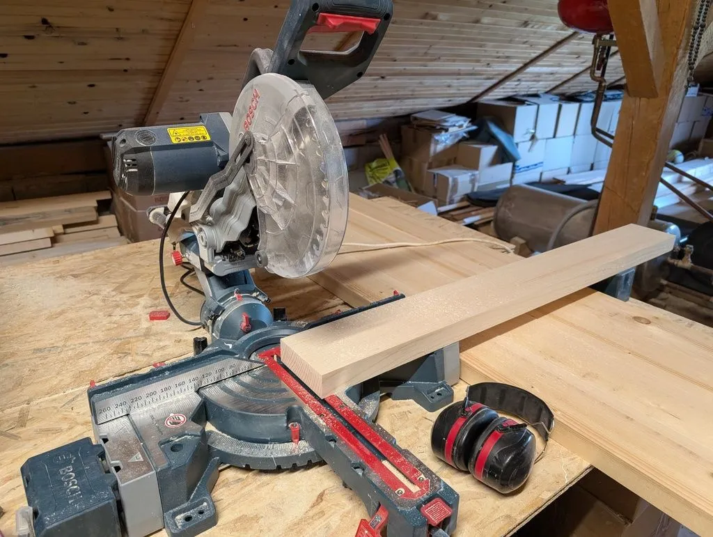Cutting the jambs to length on the miter saw...