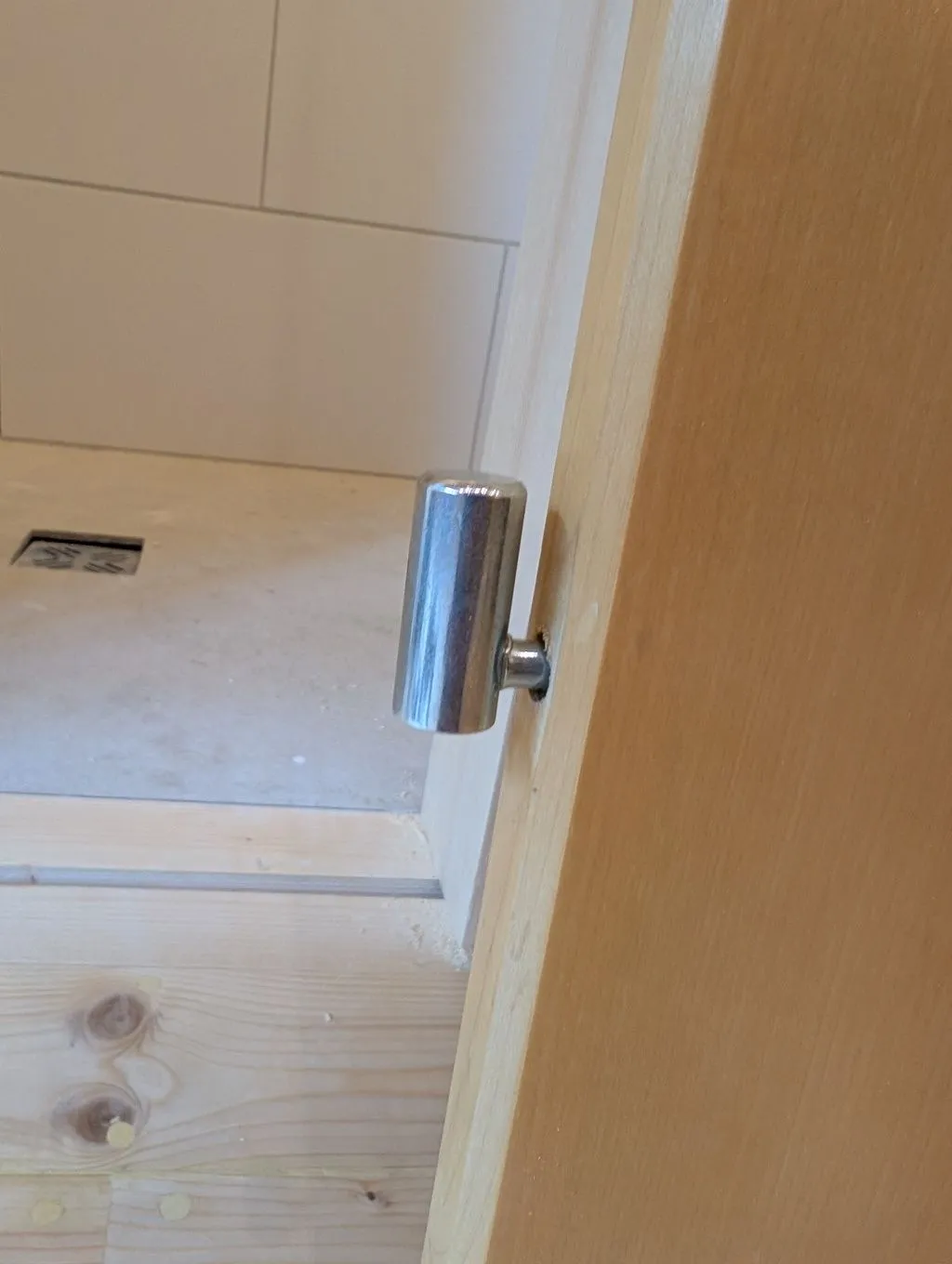 The new hinge installed. The door is now ready to be hung.