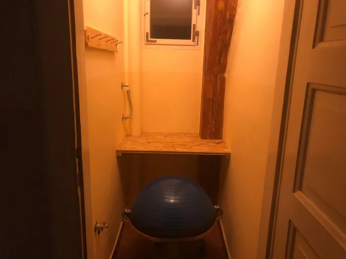 Desk installed on top of ledgers